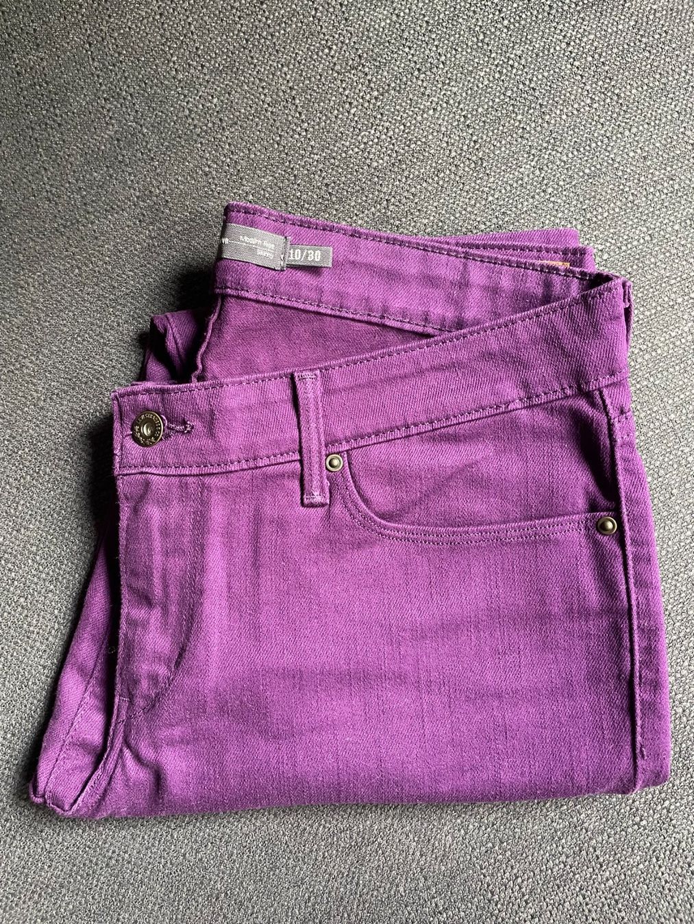 Levi's Jeans: Jeans Levi's donna color melanzana – Nuovo (secondo la descrizione) da Meilen venduto da val_tsv8 4