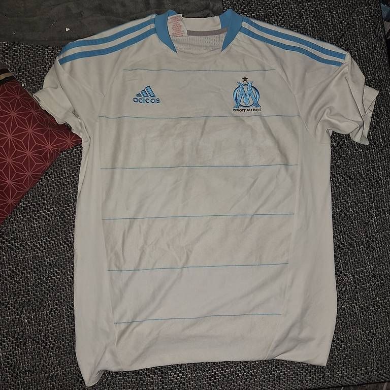 Canottiere & Pantaloni: Originales Marseille Trikot Grösse L – Usato da Rapperswil SG venduto da Gooal