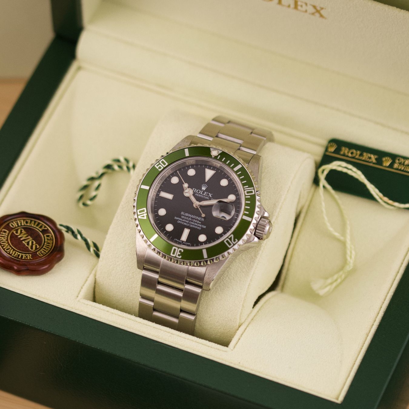 Rolex Orologi: Rolex Submariner "Kermit"/ 16610LV / 2008 / Full Set – Usato da Luzern venduto da PrimeSwissTime 3