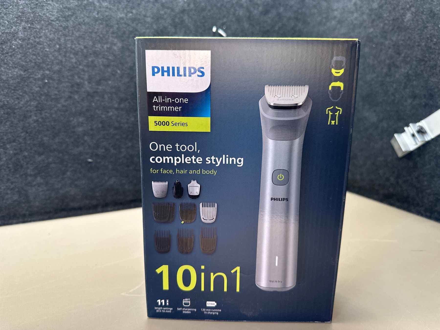 Philips Taglio: Philips All in One Trimmer 5000 Series NEU – Nuovo e nell'imballaggio originale da Brügg BE venduto da TSP02