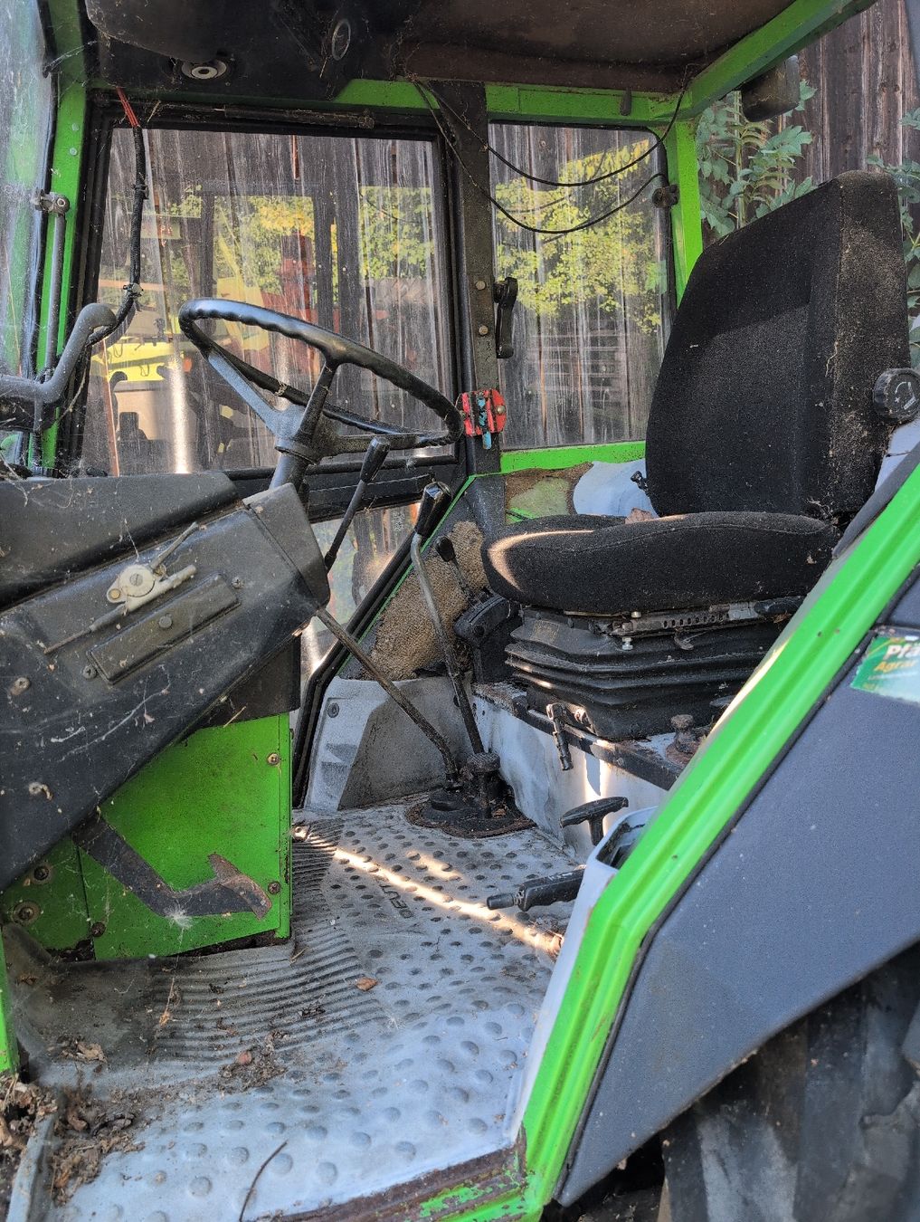 Deutz Tracteurs: deutz 6807ç – D'occasion à Balgach par Mpalmer 2