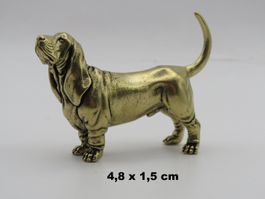 BASSET - Hunde Messing Figur - Dekoration -  4,8x1,5 cm