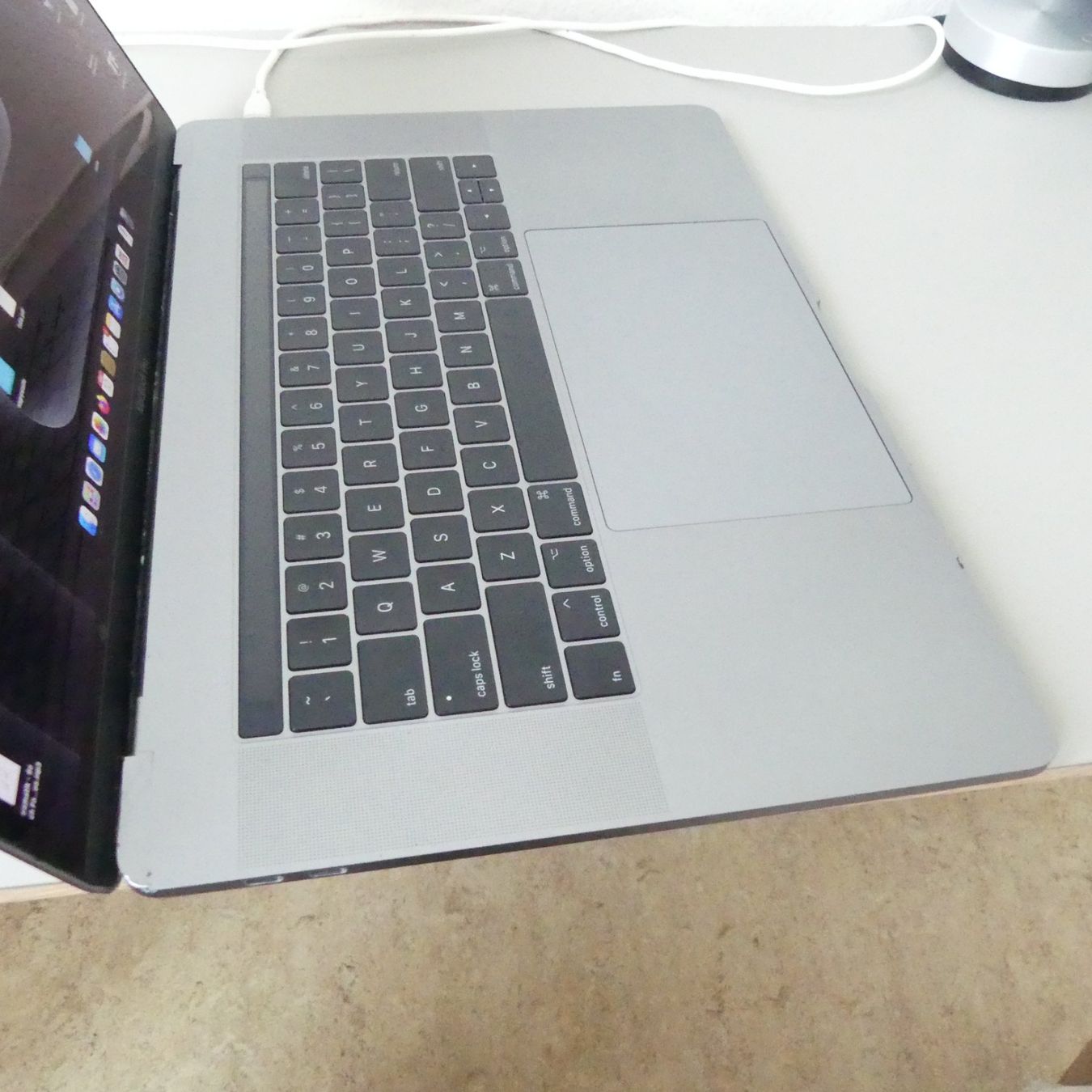 Apple Notebook: Apple MacBook Pro "Core i7" 2.9 15" Touch/Late 2016 2TB SSD! – Usato da Hochfelden venduto da Kinga69 1