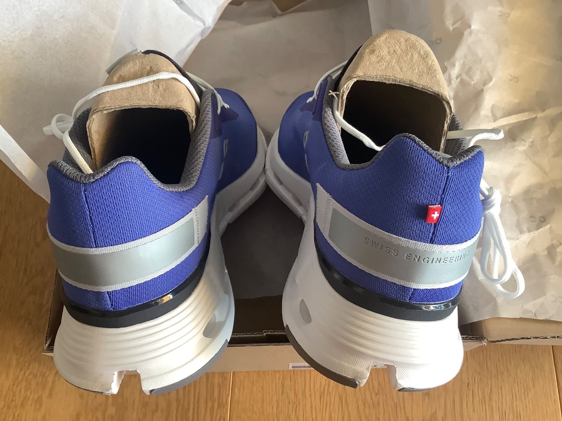 On Scarpe da uomo: ON Cloudnova Form Cobalt/Magnet Gr 41 / 8 – Nuovo e nell'imballaggio originale da Wetzikon ZH venduto da Uturn4 3