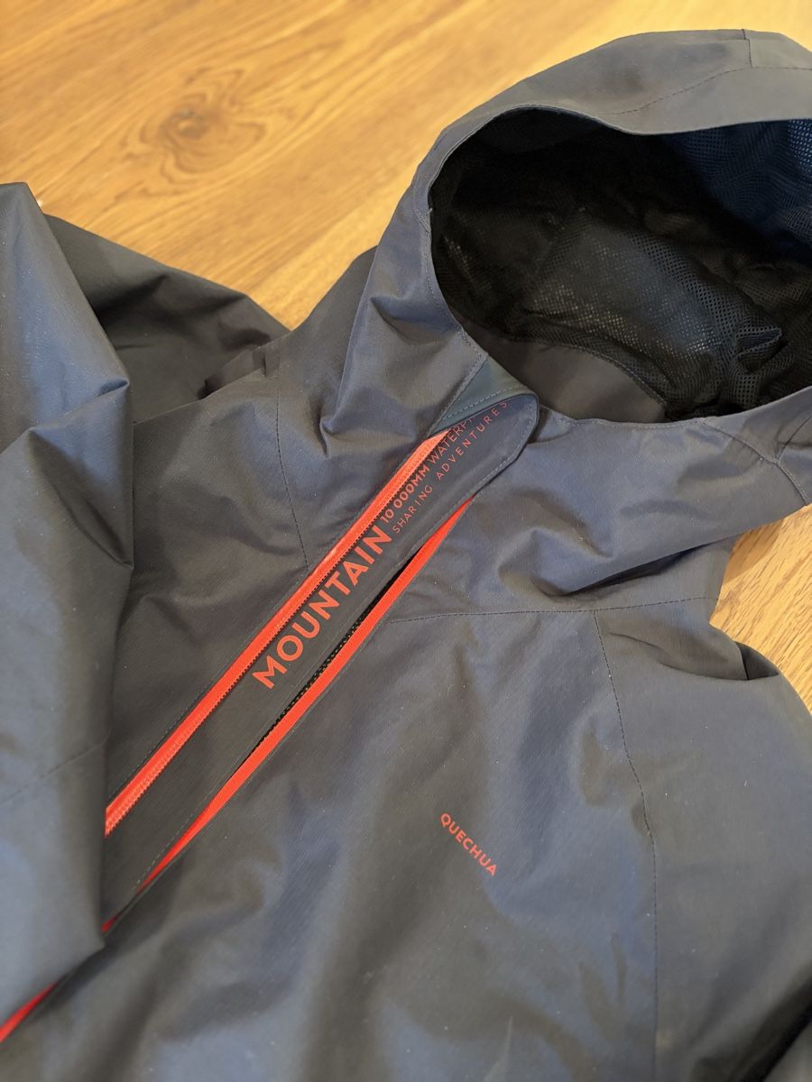 Decathlon Vestes: Hardshell Quechua Regenjacke Gr. S / 151-160 – Neuf (Voir description) à Thalwil par Counterdude 1