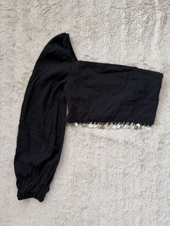 Black Sinsay Crop Top sequin trim size XS