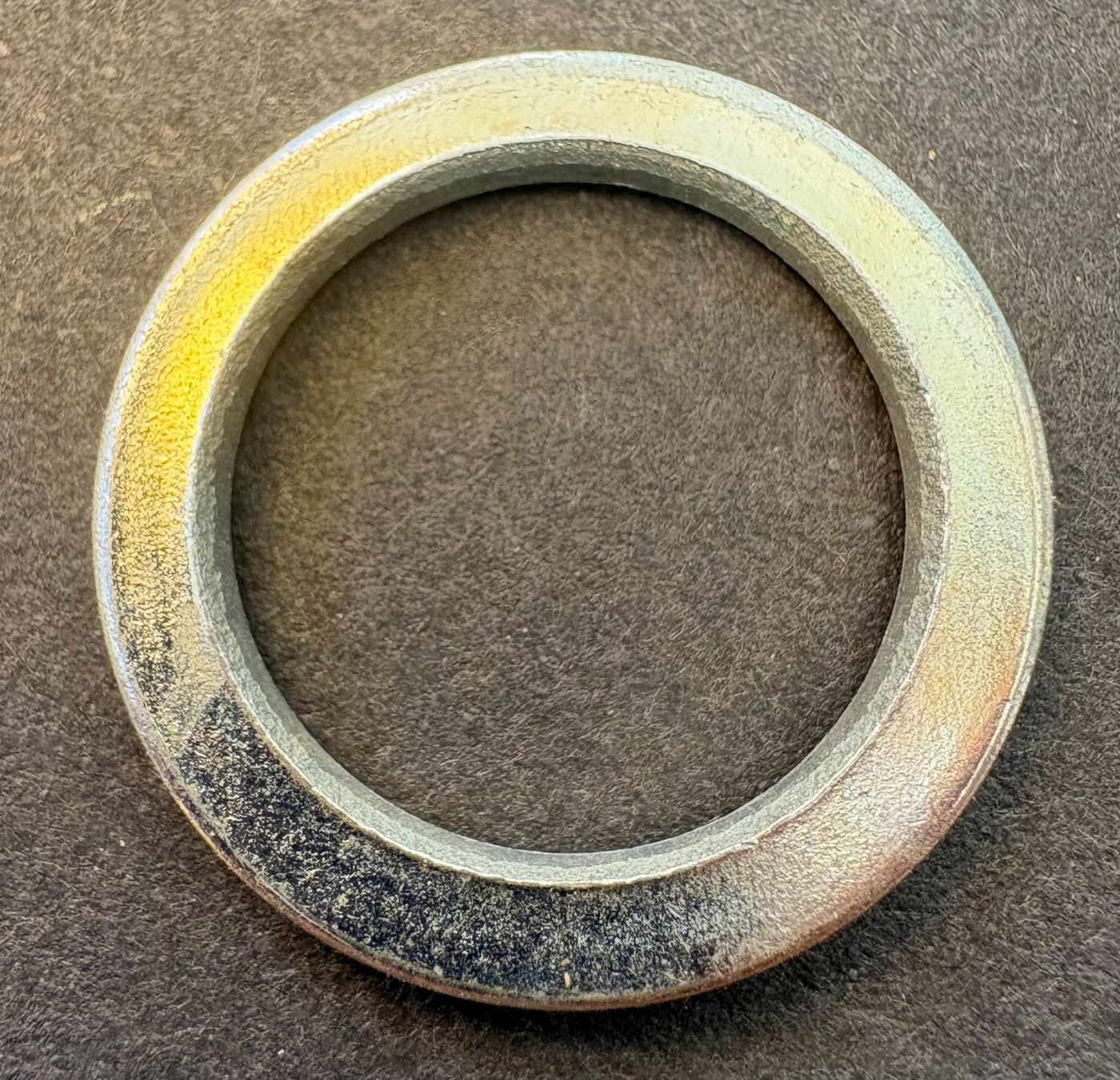 Quincaillerie: METALL RINGE – D'occasion à Ostermundigen par Wyatt-Earp 1