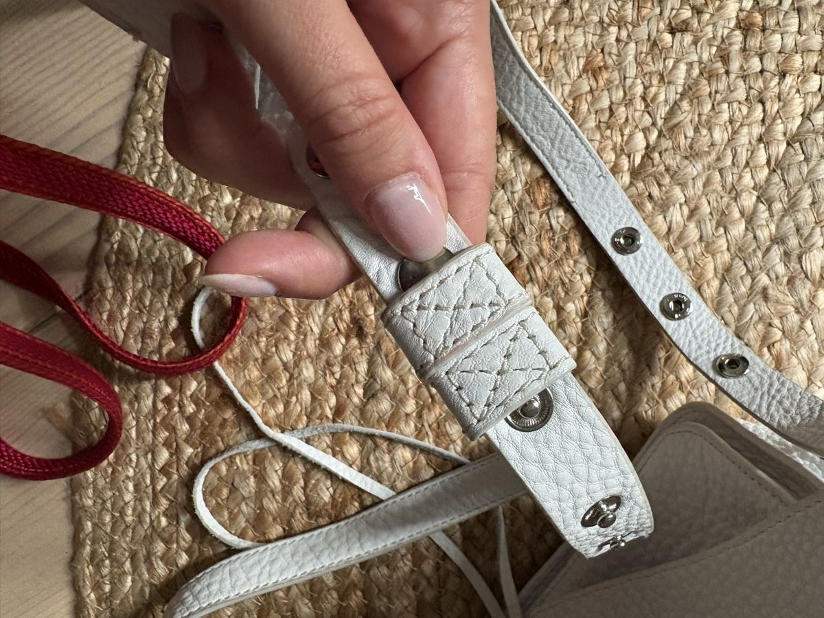 Taschen: Rebecca Minkoff Ledertasche in weiss – Gebraucht aus Zürich von chloe26 5