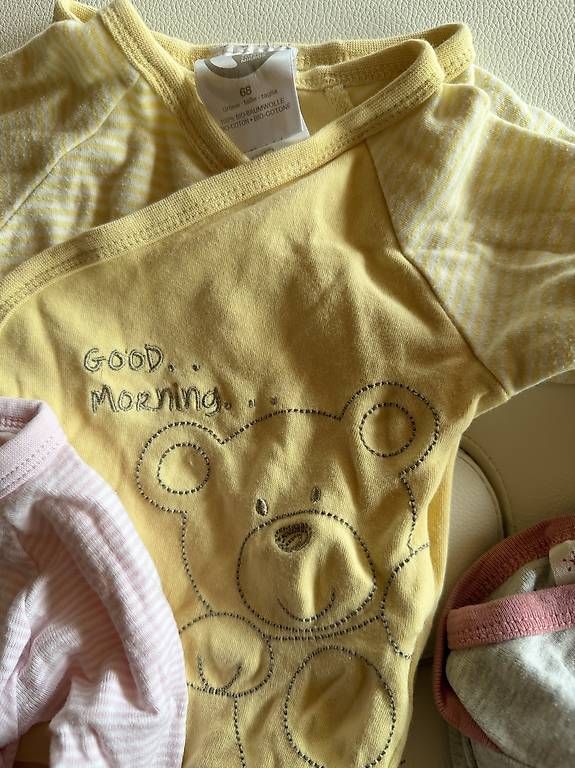 Lotti & Set di vestiti: Baby Bodies  – Usato da Putz venduto da UrKu51 1