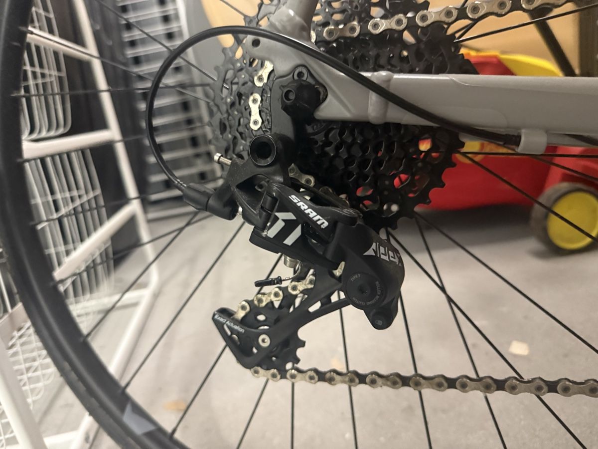 Canyon Velos: Canyon Roadlite WMN – Neu (gemäss Beschreibung) aus Ebikon von V_to_VRadivojevic 1
