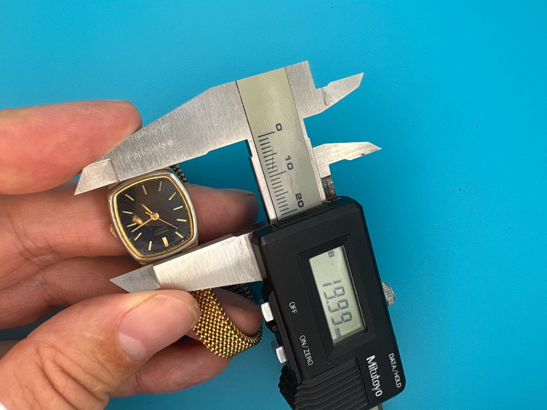 Seiko Montres: Goldfarbene Seiko Quarz – D'occasion à Elgg par Jo_Naj 4