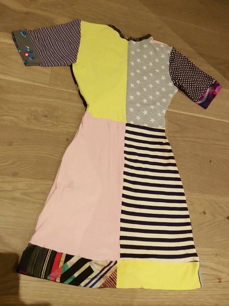 Vestiti: Patchwork Kleid kurzarm Damen Grösse S/M – Nuovo (secondo la descrizione) da Bellikon venduto da MellonCollieMitTwint 2