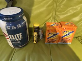 2 Protein + Extras und Schloss und grünes Dings