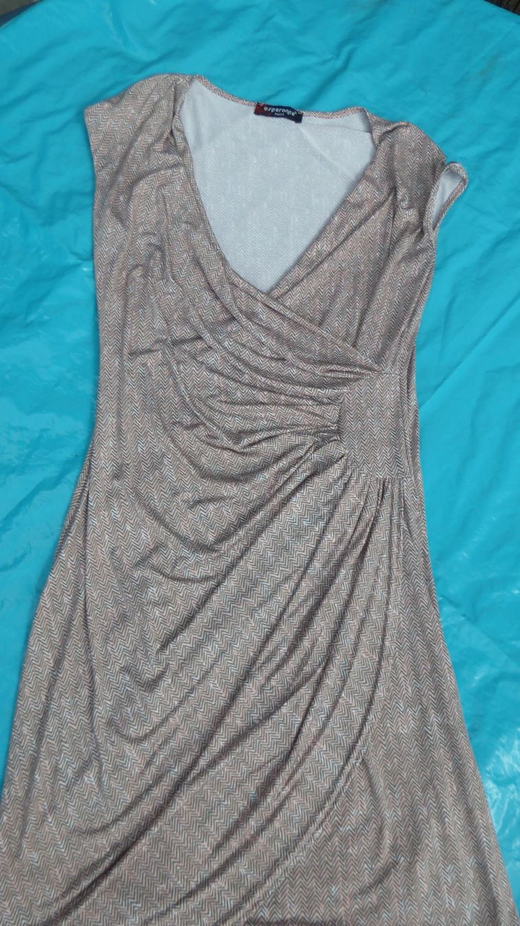 Vestiti: Sommerkleid Gr 36 Bund 38cm esperance Paris – Usato da Sargans venduto da Benziner 2