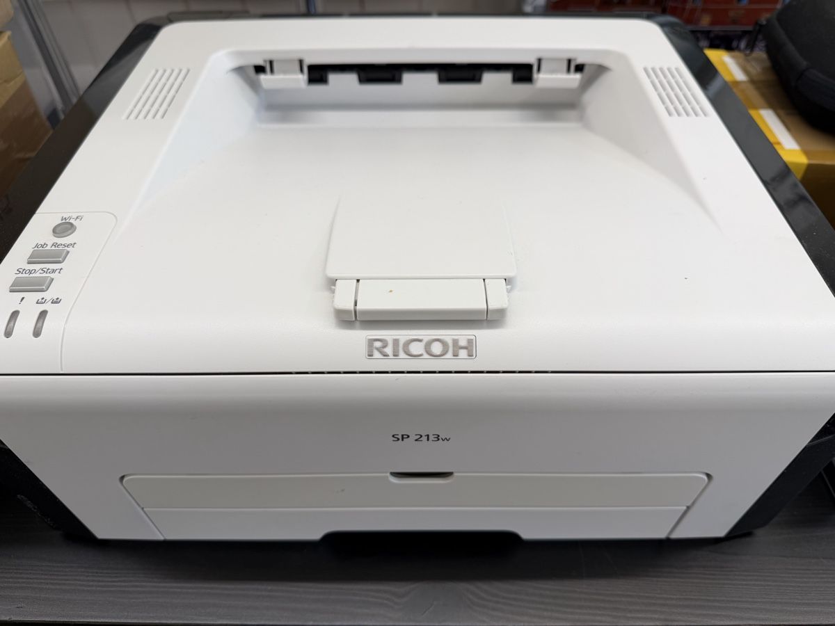 Ricoh Stampanti: Ricoh SP 213w Laserdrucker – Usato da Lupsingen venduto da New-Haven