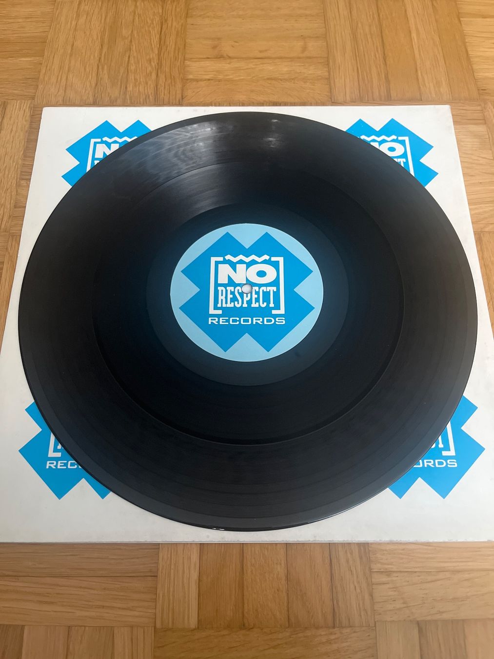 Dischi in vinile: DJ Hooligan Techno / Trance / Hardcore Vinyl – Usato da Wangen b. Olten venduto da break72 3