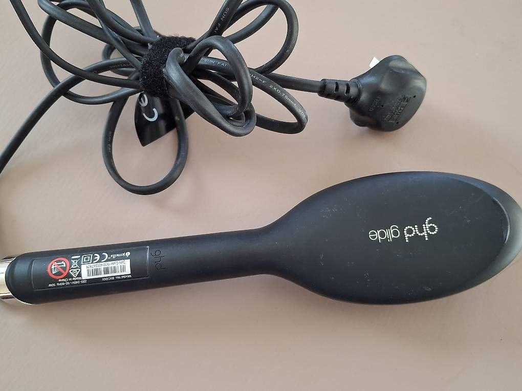 Altro per la cura dei capelli: ghd brosse lissante – Usato da St-Cergue venduto da ste_bjn2 3