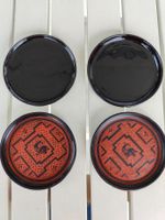Neue Glas- Untersetzer (2 schwarz, 2 verziert)