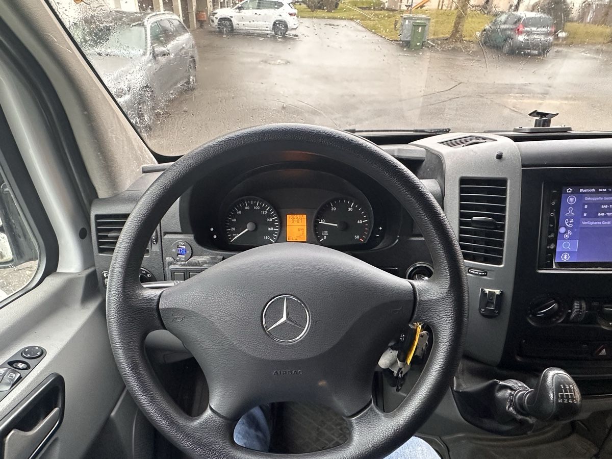 Mercedes-Benz Veicoli commerciali: Mercedes Benz Sprinter 513 CDI Doka mit Schwingsitz – Usato da Rotkreuz venduto da REISENDE.MIT.LICHT. 6