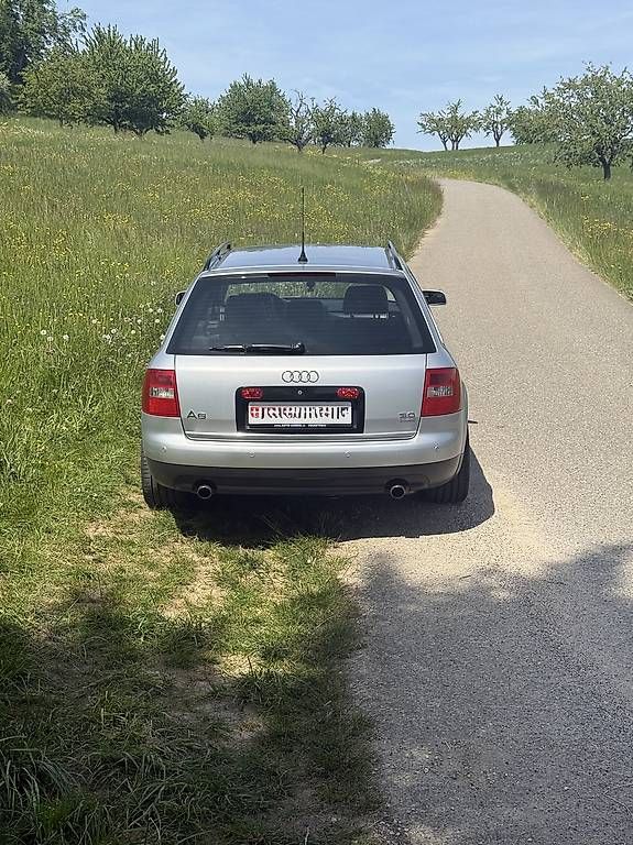 Audi Automobili: Audi a6 3.0 quattro – Usato da Wegenstetten venduto da Matthias4317