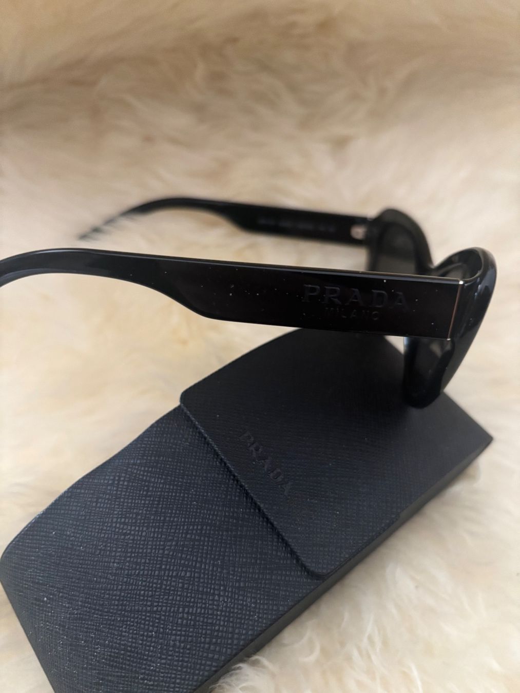 Prada Occhiali & Lenti: Prada Sonnenbrille – Usato da Zürich venduto da cvr_lv6d 1