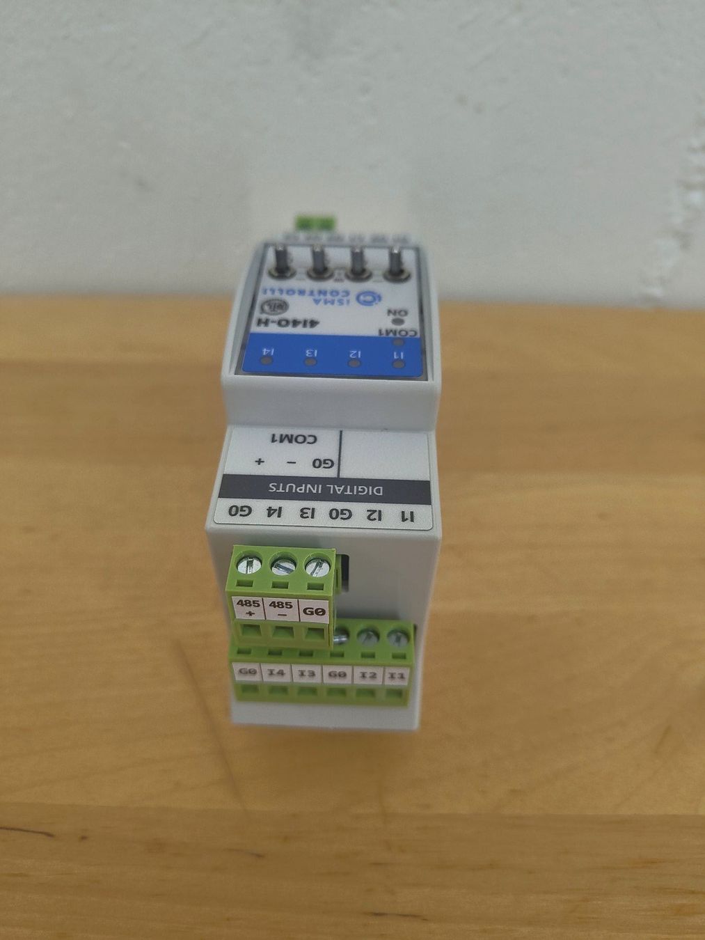 Componenti elettronici: ISMA Controlli iSMA-B-4I4O-H Modul - Neu! – Nuovo e nell'imballaggio originale da Emmenbrücke venduto da BlSi 4