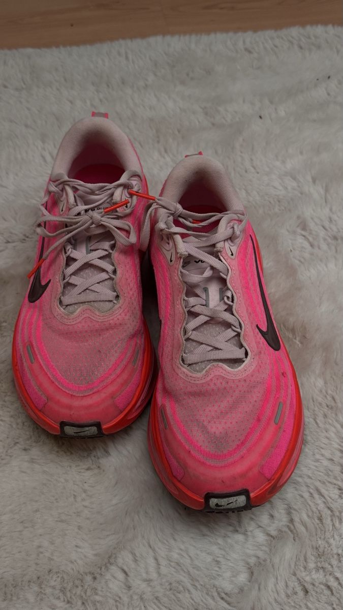 Nike Scarpe da uomo: top; nike, laufschuh, zoom X, gr 41 – Usato da sargans venduto da lnoa 2
