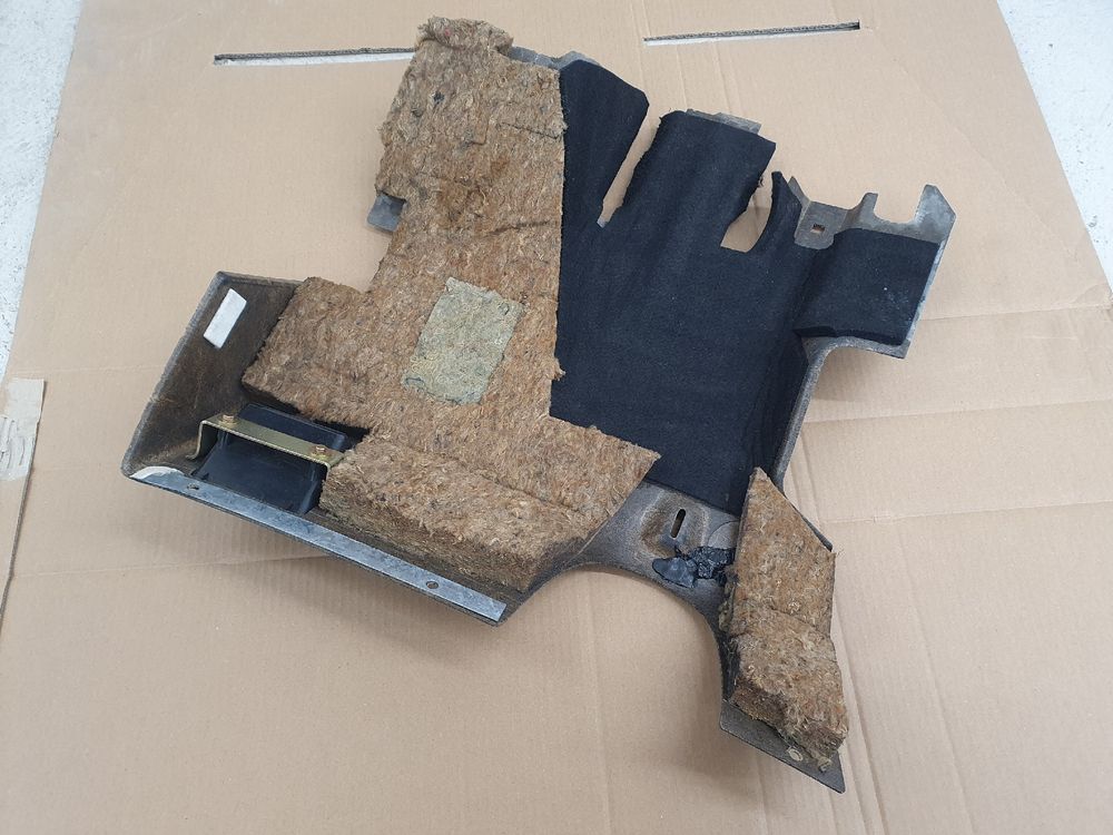 BQWOZTHS Armaturenbrett Abdeckung Für BMW E30 3er - UV-Schutz & Blendfrei