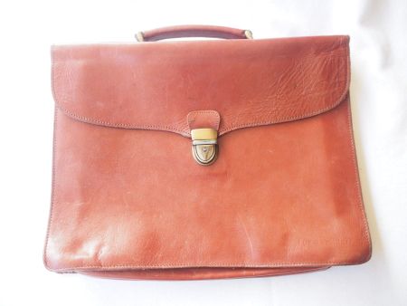 Cartable d'occasion en cuir véritable *