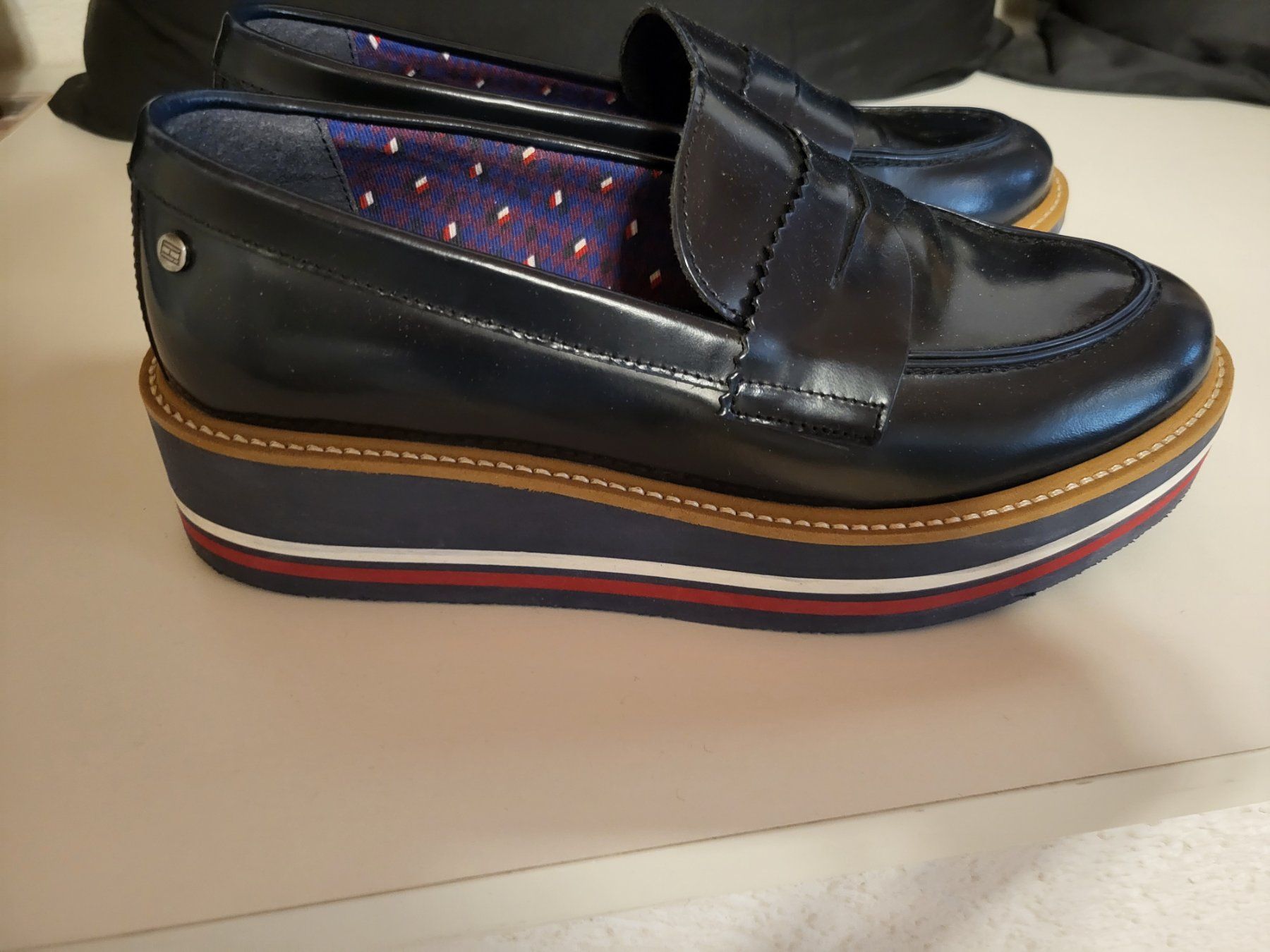 Tommy Hilfiger Scarpe da donna: Tommy Hilfiger Loafers Gr.38 – Usato da Lindau venduto da Seepferd33 1