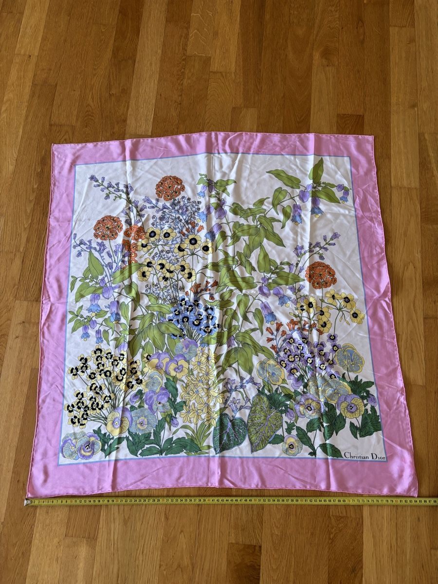 Dior Foulards & écharpes: Foulard Christian Dior Seide – D'occasion à Winterthur par san_wd8j 2