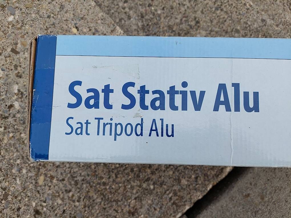 Treppiedi & Teste: Sat Stativ Alu – Nuovo e nell'imballaggio originale da Altstätten SG venduto da Peter-Rheintal 1