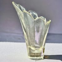Vase Noblesse en verre moulé par Rastal