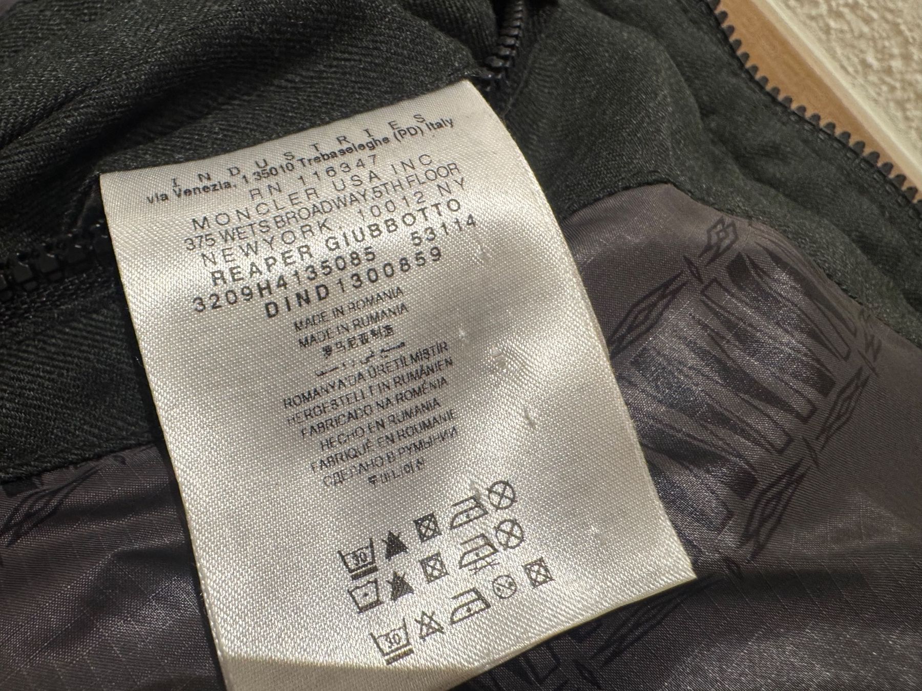 Moncler Jacken: Moncler warme NWT Winterjacke, 5 Np 1400 Fr – Gebraucht aus Klingnau von Markus14 5