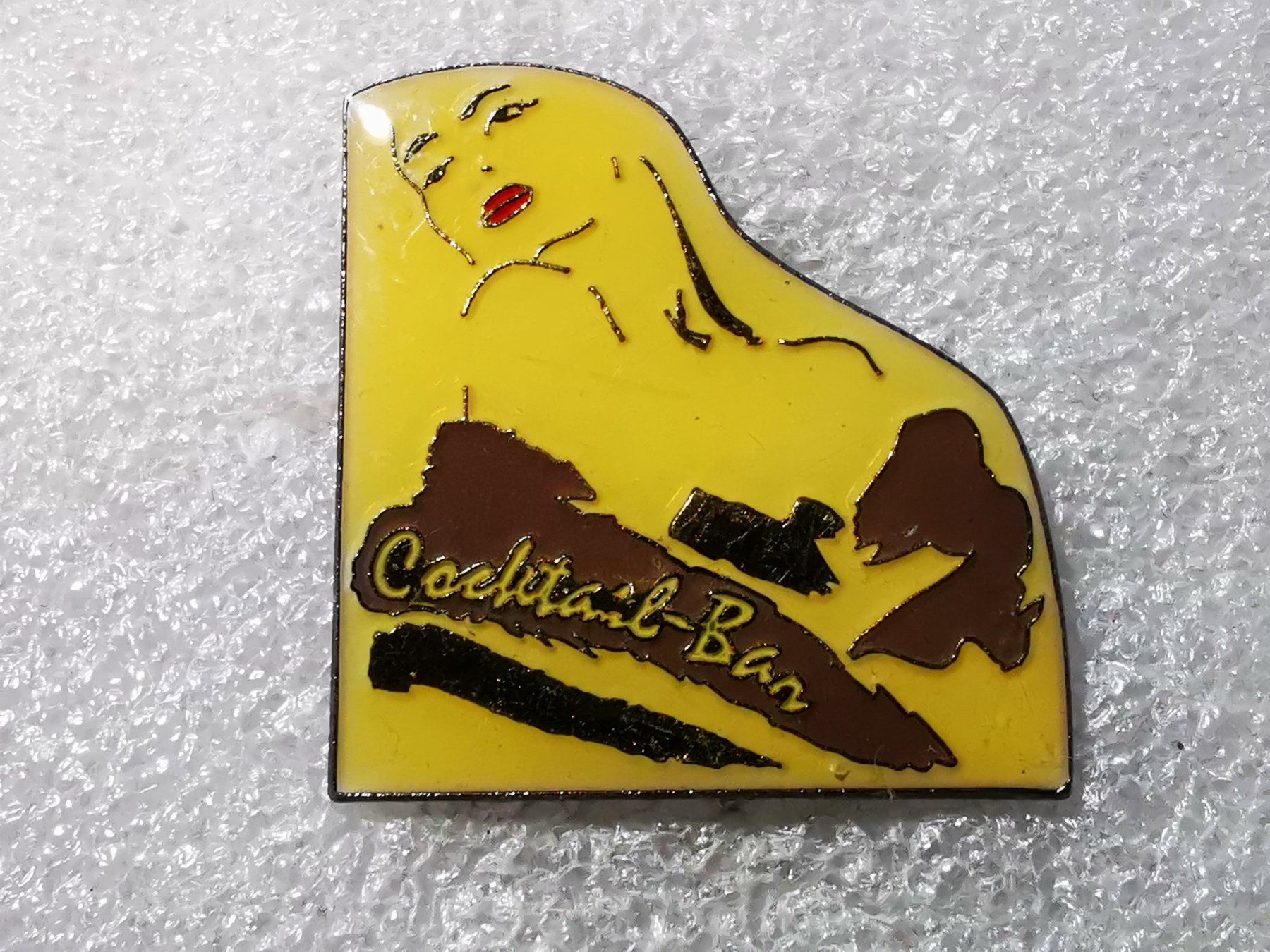 Placchette & Badge: Ansteckpin 61: – Usato da Oppligen venduto da Pin-Fall-Shop