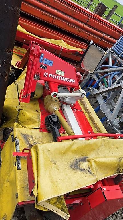 Tutte le macchine: Pöttinger Trommelmähwerk – Usato da Rickenbach LU venduto da KSCupra2 2
