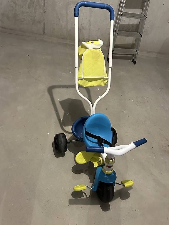 Veicoli per bambini: Kindervelöli – Usato da Oberstocken venduto da sui_d7tt