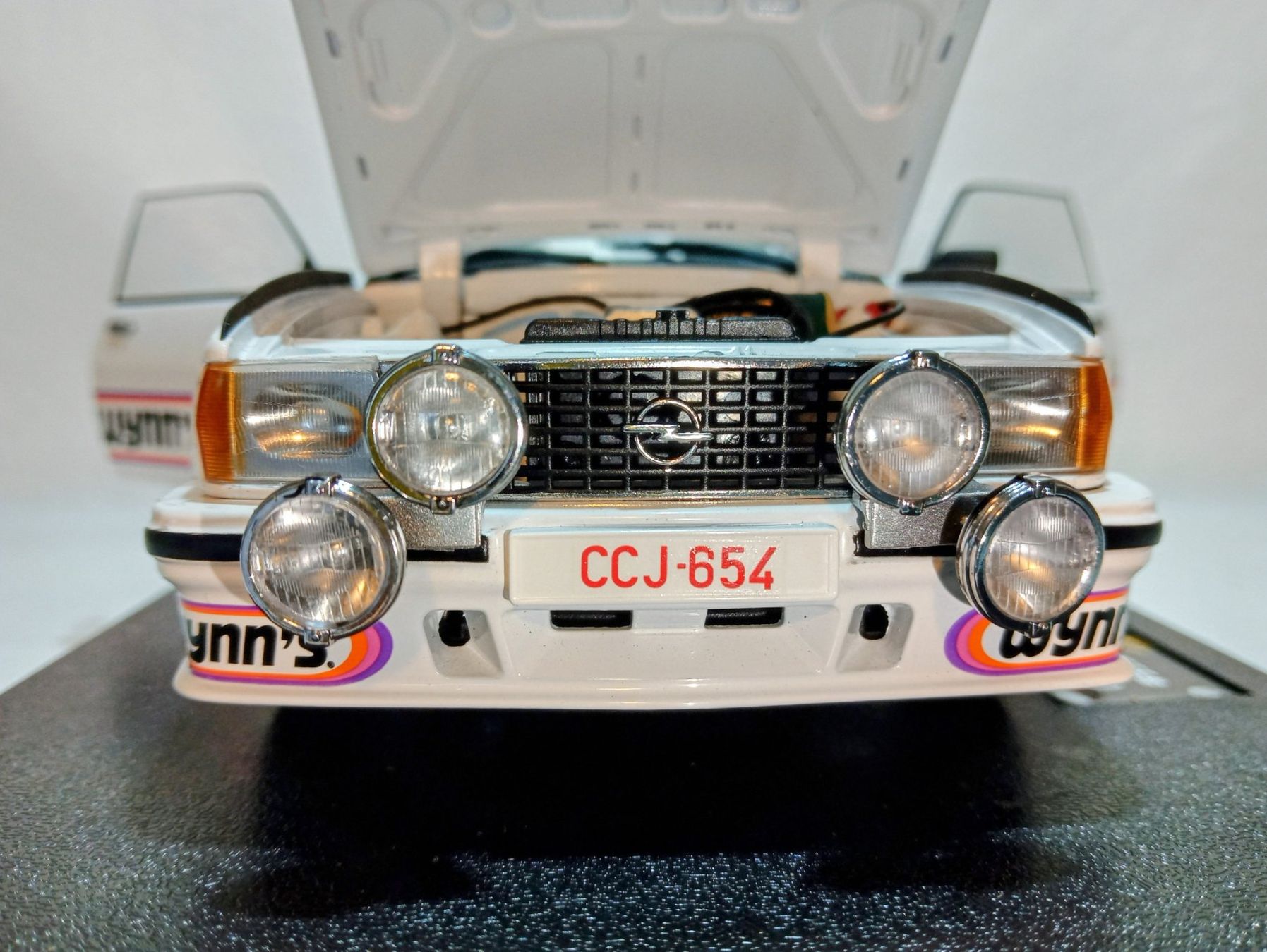 Opel Modellini d'auto: Opel Ascona 400 Rally – Nuovo e nell'imballaggio originale da Huttwil venduto da Secondtrain 3