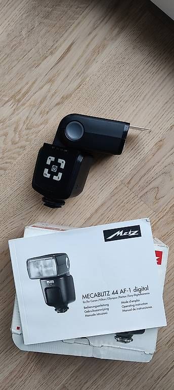 Flash: Flash Metz Mecablitz 44 AF-1 Canon – Usato da Lausanne venduto da arn_7mjw 2
