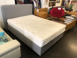 Hüsler Nest Boxspringbett 140x200cm