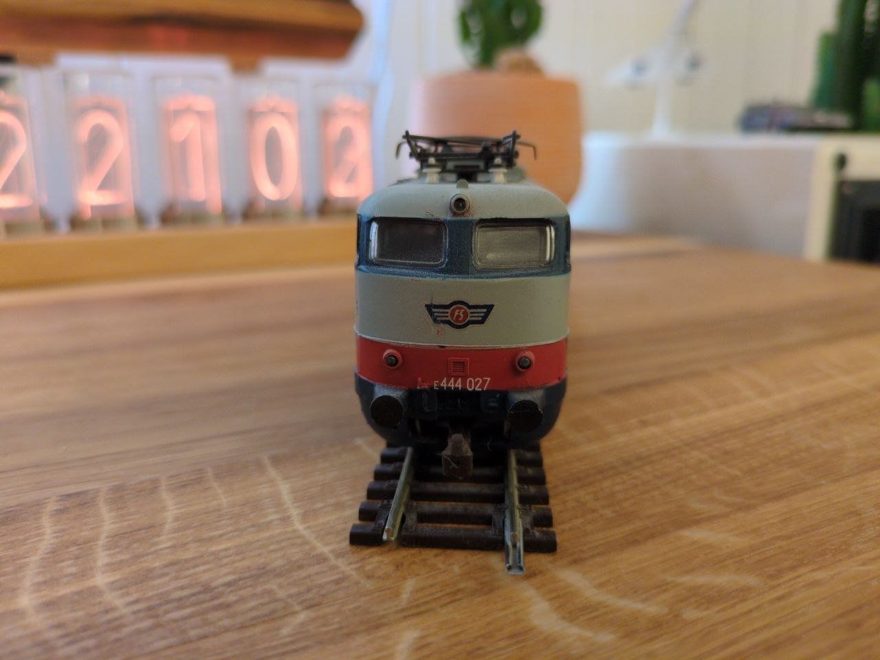 Rivarossi Modellini di ferrovie: Seltene Rivarossi FS E444 H0 – Usato da Grindelwald venduto da danielep 3