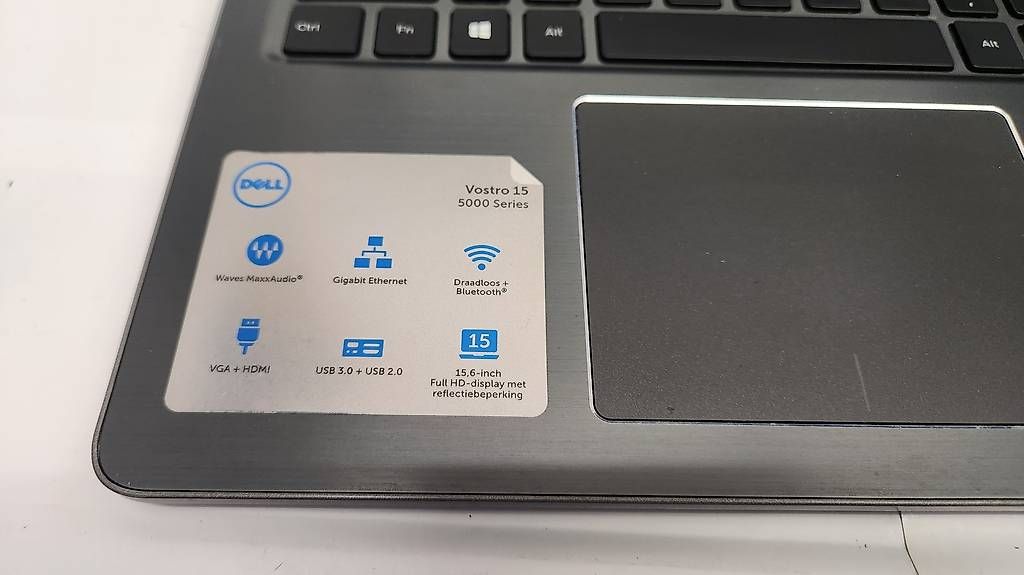 Notebook: Dell Vostro 15 5000 Series Ecran 15.6" Intel Core i5 7th Gen – Usato da Donneloye venduto da ire_767q 2