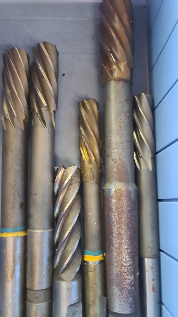 Tous les outils: Fräser – D'occasion à Egerkingen par ogi3131 1