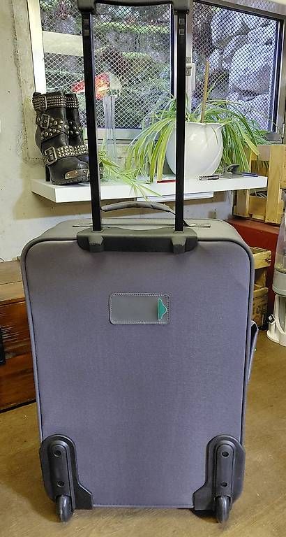 Valises de voyage: Rollkoffer – D'occasion à Langenthal par Sherkaan 4