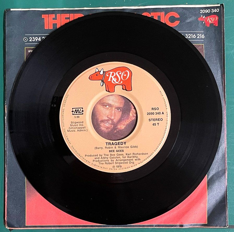 Dischi in vinile: Single: BEE GEES - Tragedy (Schweizer Pressung!) – Usato da Frenkendorf venduto da Yard-Sale-2000 1