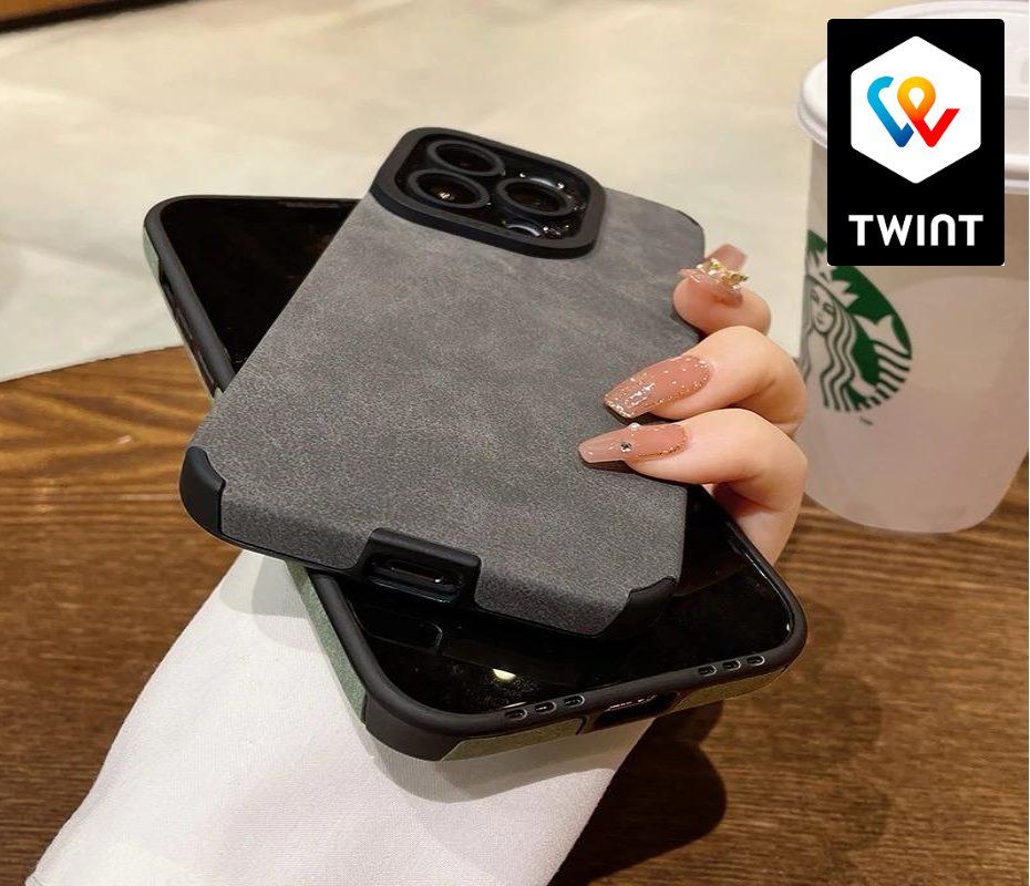 Cover & Protezioni schermo: iPhone 12 Pro Max Case Grau – Nuovo e nell'imballaggio originale da Zürich venduto da swiss.tech 2