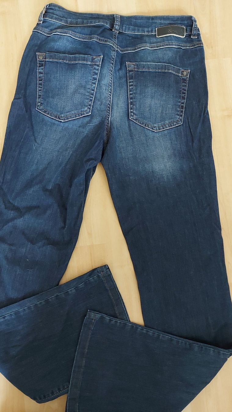 Jeans: RIANI Jeans gr.38 – Usato da Zofingen venduto da MasterPCI 3