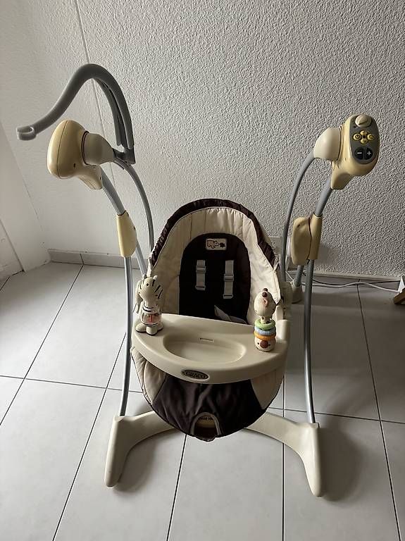 Sonstige Gartenschaukeln: Balançoire bébé  – Gebraucht aus Bettens von johnycook 1