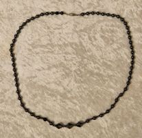 Vintage Hämatit Kette mit runden und geometrischen Perlen