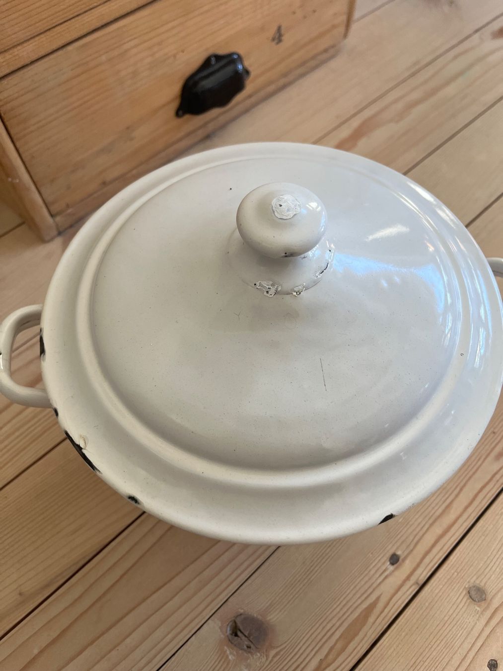 Ciotole: Alte Emaille Soupière – Usato da Steffisburg venduto da Reitschel5 8